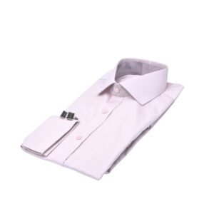 Close do tecido da camisa rosa claro italiana em algodão egípcio com elastano, textura suave e sofisticada.