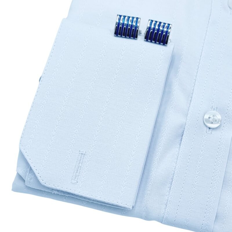 Punho elegante em camisa branca italiana com listra discreta