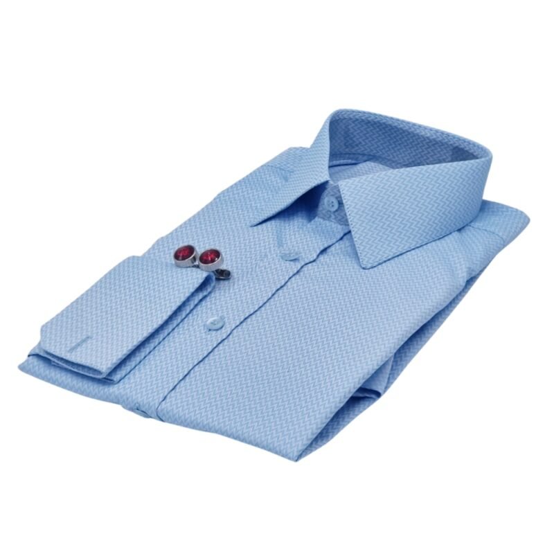 Camisa social azul claro maquinetada vista lateral elegante