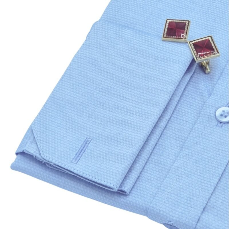 Detalhe punho duplo camisa azul micro estampa 100% algodão