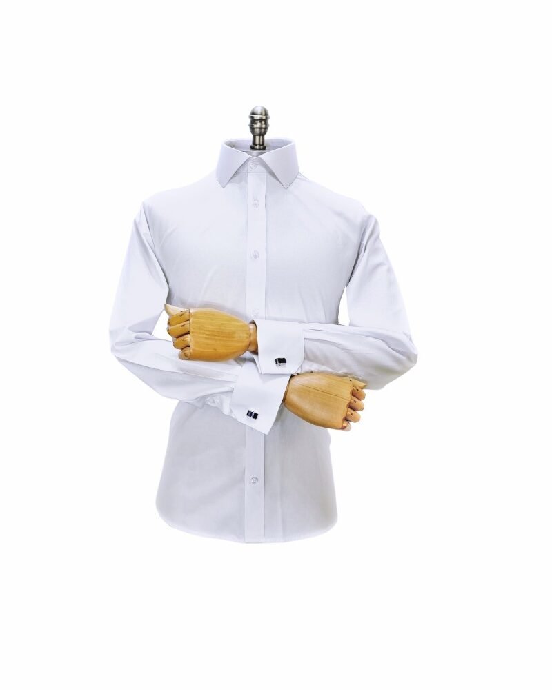 Camisa branca lisa italiana masculina com corte moderno e elegante