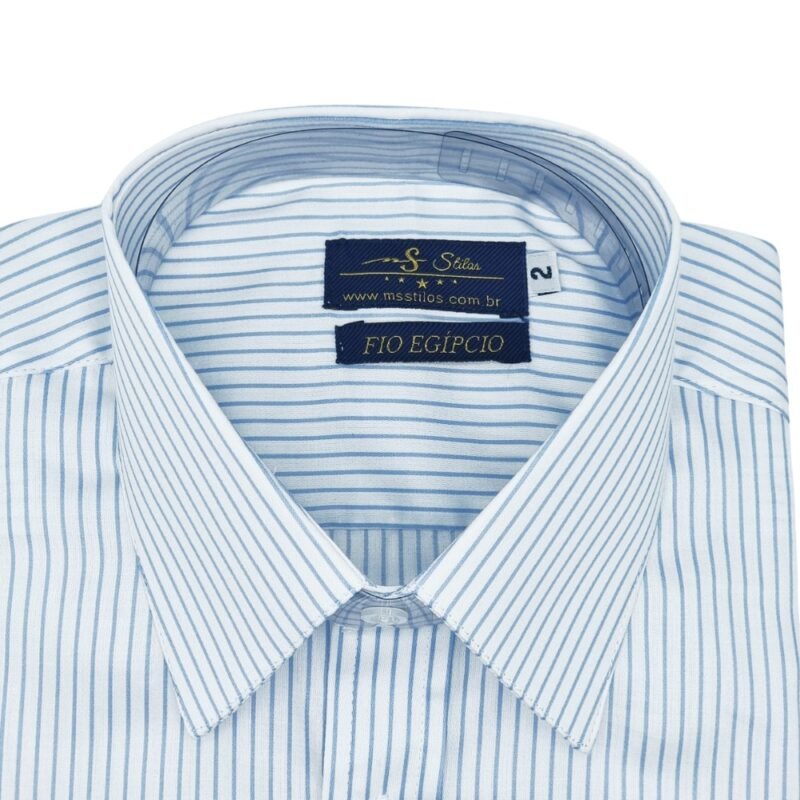 Detalhe interno da gola em fio egípcio branca listrada azul