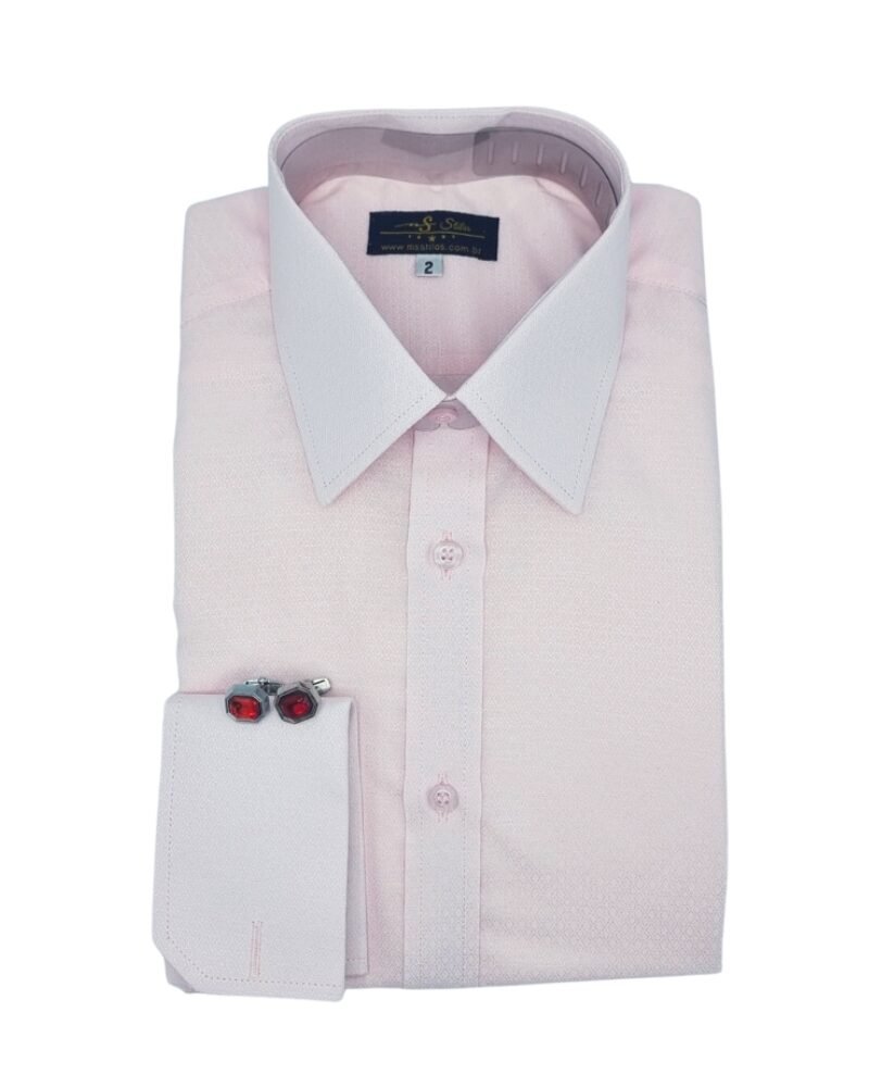 Camisa rosa claro masculina em tecido gravataria francesa dobrada frontal