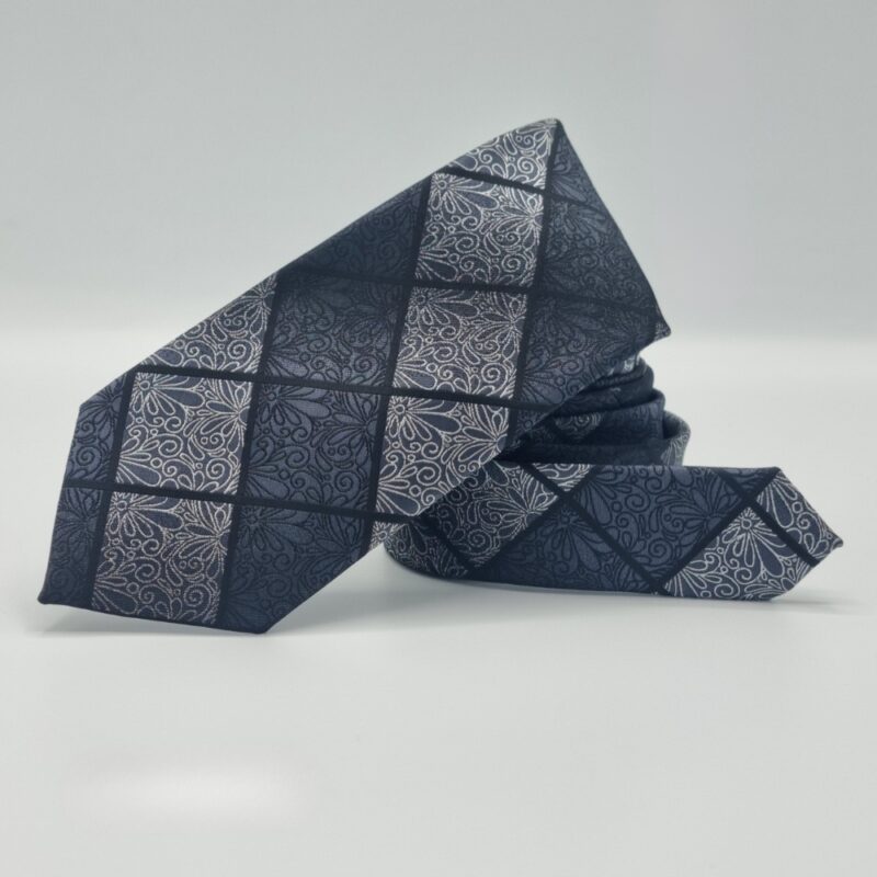 Gravata Marca Esteve Harvey Cinza 8,5 cm x 1,50 Cm Tradicional