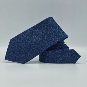 Gravata Seda/ Marca CP Neckwear Azul 8,5 cm x 1,46 Cm Tradicional