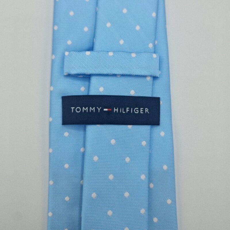 Gravata Marca TOMMY HIFIGER Azul Claro Poa Branco 8,5 cm x 1,48 Cm Tradicional