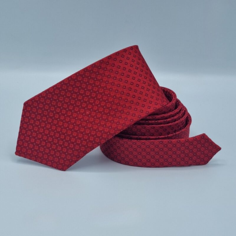 Gravata Vermelha Micro Estampa Semi Slim 7,5 x 1,49 Cm