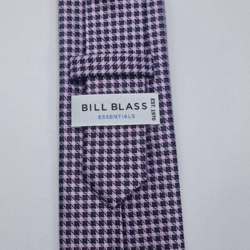 Verso da gravata Bill Blass lilás com etiqueta original da marca