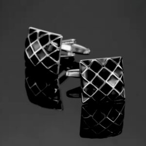 Abotoadura preta prata aplicada para visual formal