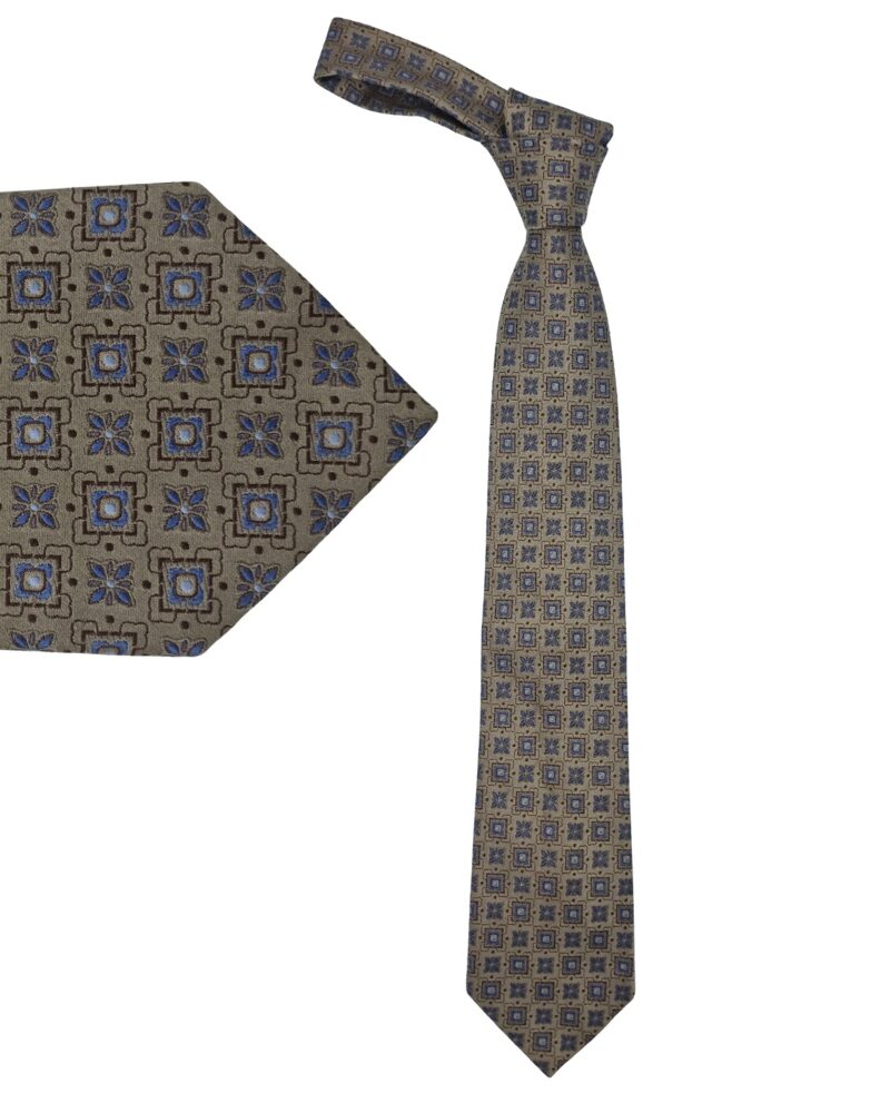 Gravata Eagle marrom escuro em seda com estampa discreta