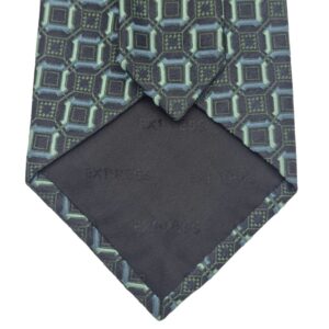 Verso da gravata verde escuro em seda com acabamento interno da marca Express