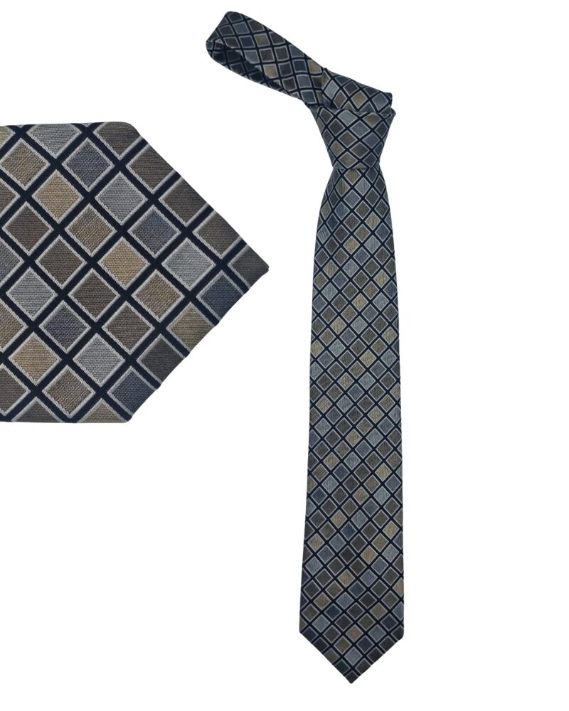 Gravata verde escuro em seda 100 por cento da marca Kenneth Cole Reaction