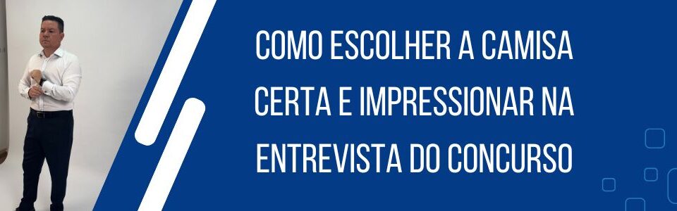 Homem com camisa social branca posando para foto em estúdio, representando visual ideal para entrevista de concurso público.