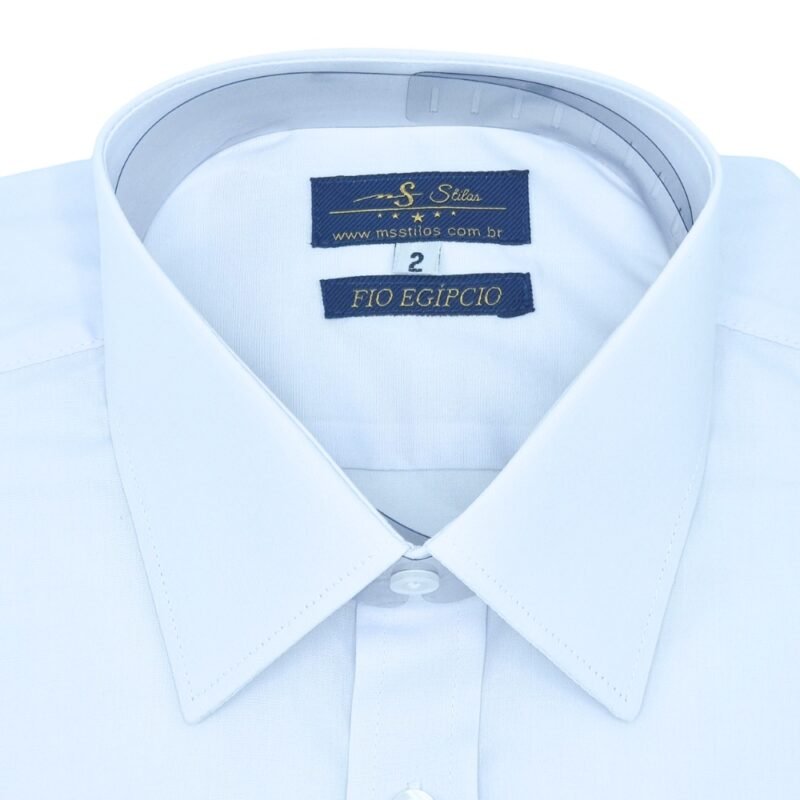 Camisa branca masculina em fio egípcio com gola francesa dobrada