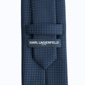 Gravata Karl Lagerfeld Paris Azul Escuro Texturizada Elegância e Sofisticação Contemporânea 8,cm x 1,48 Cm Tradicional