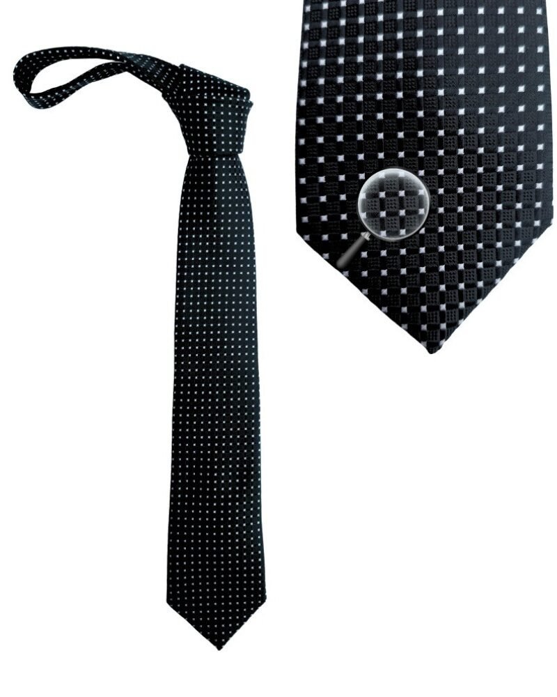 Gravata SPARKS John Sparks Preta Extra Longa Estruturada Nó Grosso e Volumoso - 8,5 cm x 1,64 Cm Tradicional