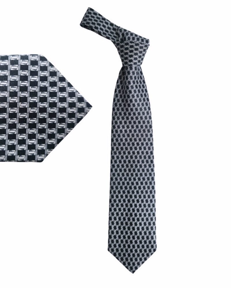 Gravata Romario Manzini 100% Seda Leve – Toque Macio e Elegância Refinada- 9,5 cm/ 1,47 cm Tradicional Larga Tradicional Larga