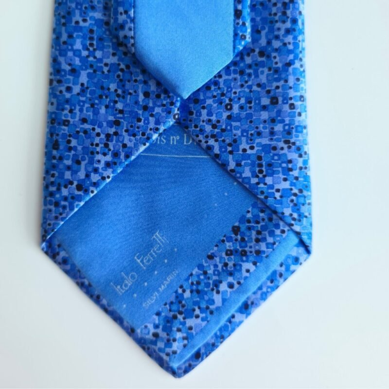 Gravata Italo Ferrelli Azul com Padrão Abstrato – 100% Seda – 10 cm/ 1,59 cm Tradicional Larga