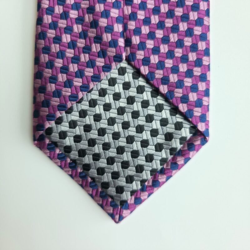 Gravata Haines & Donner of London 100% Seda – Modelo Robusto e Encorpado com Padrão Marcante -8,5 cm/ 1,47 cm Tradicional Largo