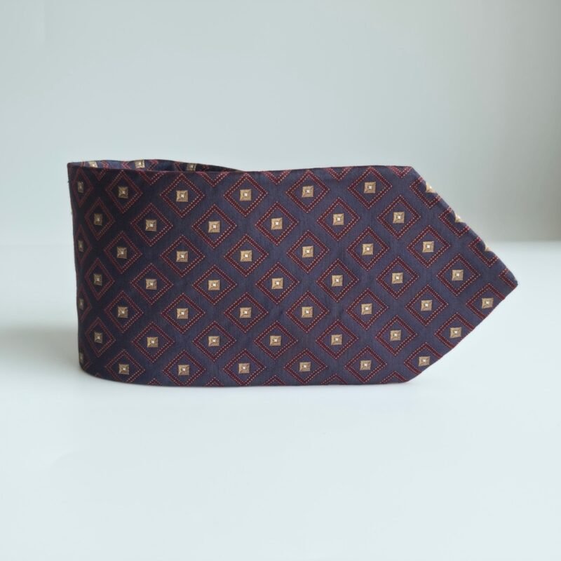 Gravata BOSS Hugo Boss – Modelo Largo, Encorpado e de Presença Imponente -9 cm/ 1,47 cm Tradicional Largo