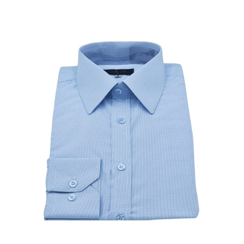 Vista frontal da camisa francesa azul com micro estampa discreta, modelagem semi slim.