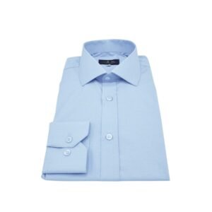Camisa social azul em tecido sulfite com colarinho italiano dobrada, vista de frente com punho simples - MS Stilos.