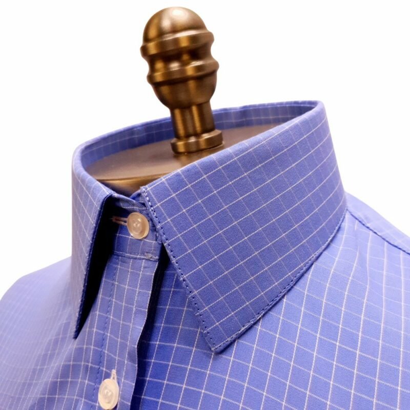 Camisa Egípcio Azul Xadrez Branco Tecido Premium — detalhe gola lateral | MS Stilos
