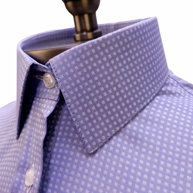 Camisa Fio Egípcio Azul 120 Fios Poá — detalhe gola lateral | MS Stilos