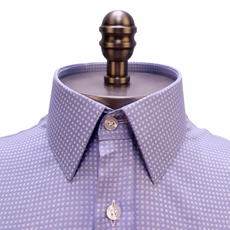Camisa Fio Egípcio Azul 120 Fios Poá — detalhe gola poa azul | MS Stilos
