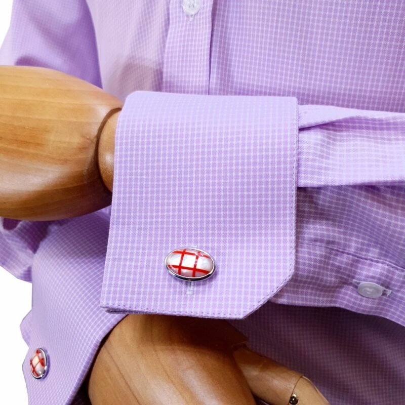 Camisa Gola Italiana Lilás Algodão — detalhe punho abotoadura oval vermelha | MS Stilos
