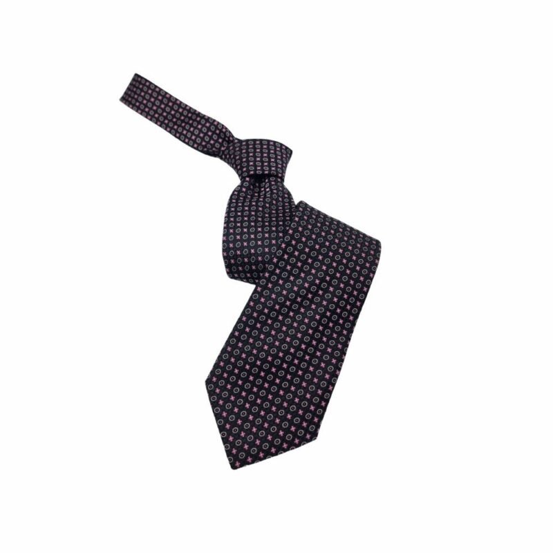 Gravata Preta Tradicional Larga Com No Caimento Diagonal