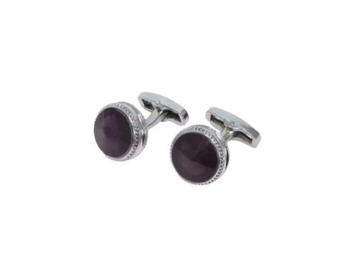 Abotoadura prata luxo com cristal roxo ametista da MS Stilos em fundo branco.