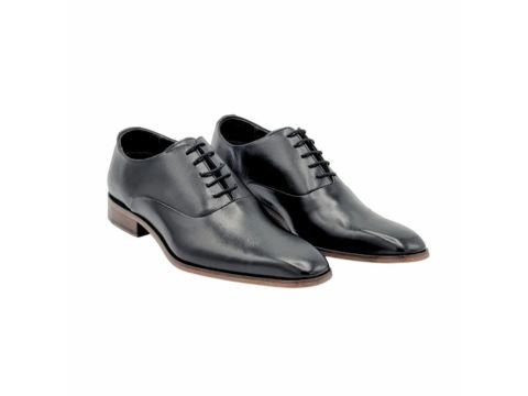 Sapato social oxford em couro com sola marrom para looks masculinos sofisticados