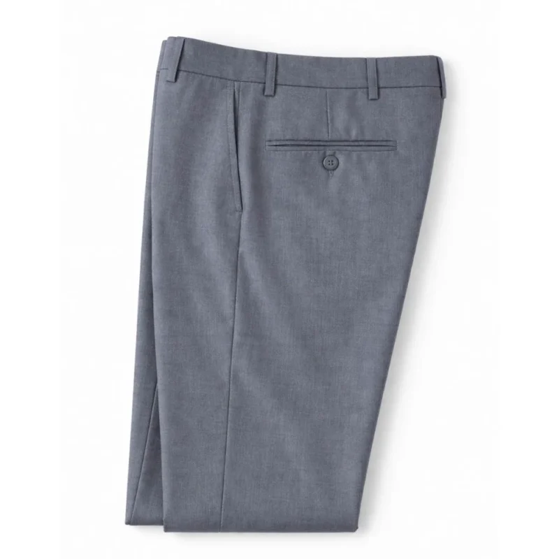 Calça de alfaiataria cinza lisa dobrada, pregas frontais e passantes de cinto premium