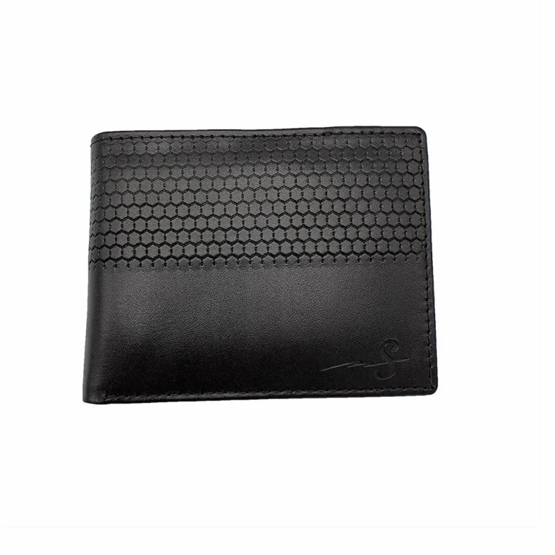 Carteira masculina preta em 100% couro, com textura de favo de mel e a logo Ms Stilos gravada