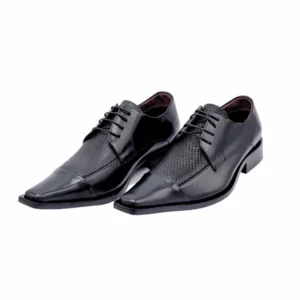 Par de sapatos Nápoles pretos, vista frontal com bico quadrado e faixa texturizada